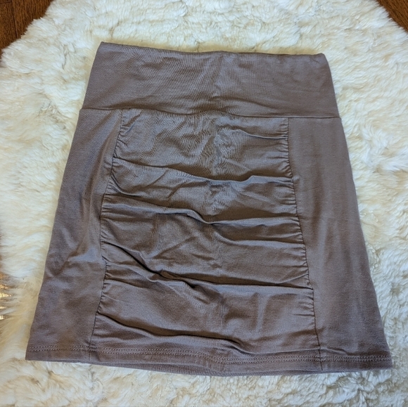FREE PEOPLE ruched mini skirt xs - Picture 6 of 11